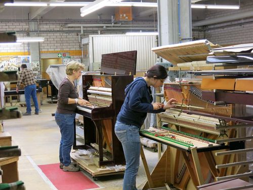 德国名琴赏析 德国赛乐尔工厂-2013年4月15日摄_王焱钢琴艺术培训论坛